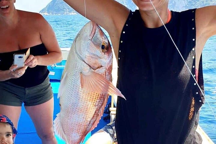 Fishing Tour in Sorrento - enjoy a lunch on board