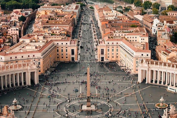 Rome: Vatican Pass plus Top Attractions and Transport
