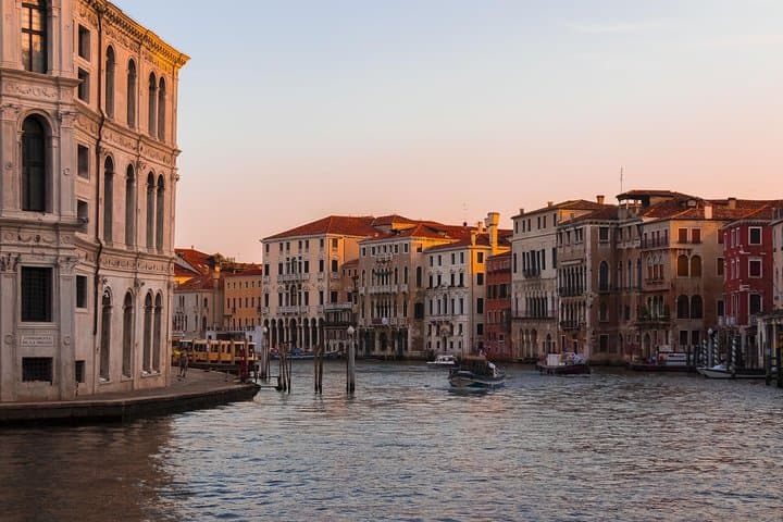 Venice from the Water: Grand Canal Private Boat Tour
