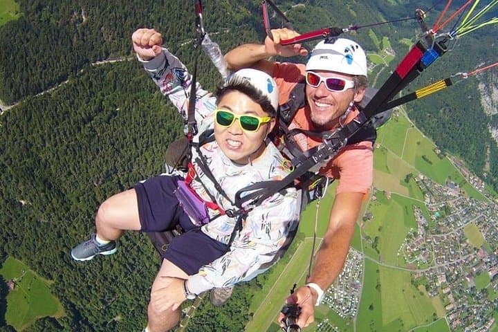 Tandem Paragliding Flight in Lombardy