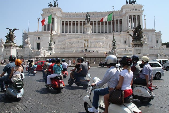 Rome Vespa Grand Tour
