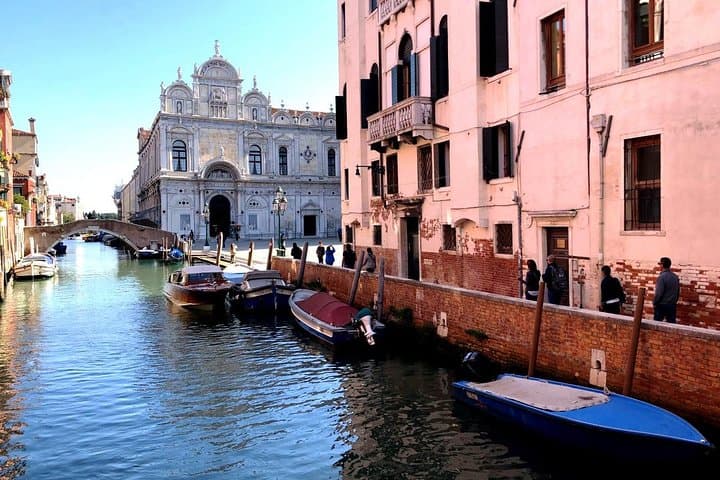 One-Day Venice: Skip-the-Line St. Mark’s Basilica, Walk & Gondola