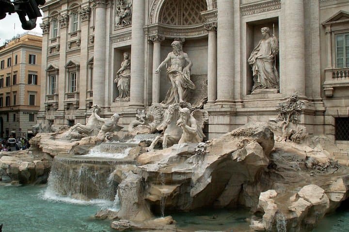Private Transfer from Sorrento to Rome with 2 hrs for sightseeing