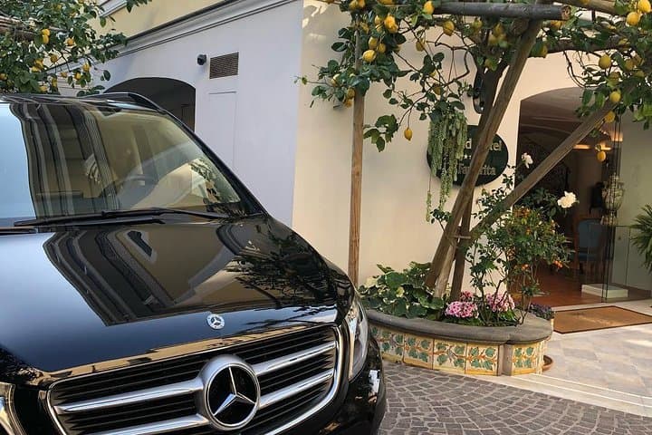 Private transfer from Sorrento to Florence