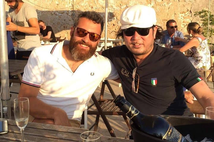 Food and wine tour in Ortigia