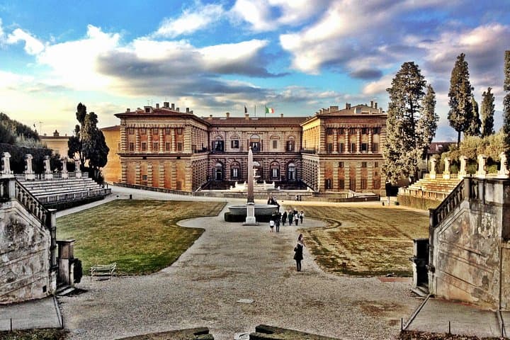 The view of the Plalace from the Boboli garden