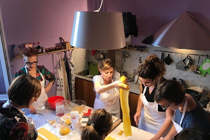 Private Pasta & Tiramisu Class at a Cesarina's home with tasting in Vico Equense