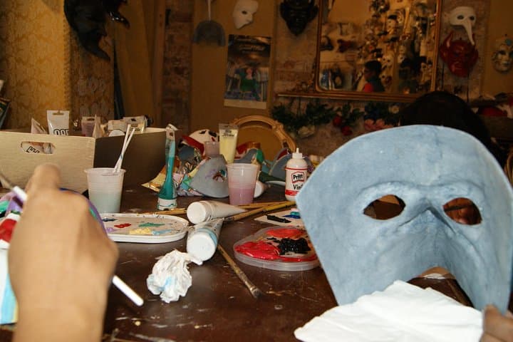 Venice Mask Workshop Class