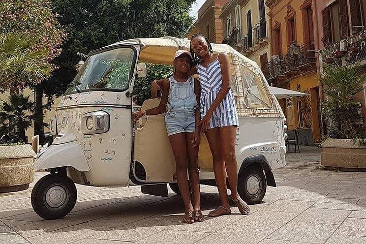 Apelisetta tuk tuk: 1 tour of Cagliari