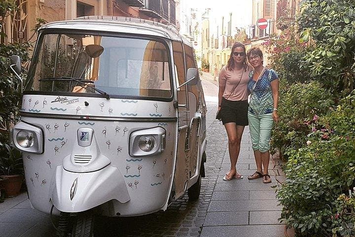 Apelisetta tuk tuk: 1 tour of Cagliari