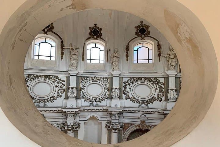 Note: The Timeless Charm of Baroque Beauty