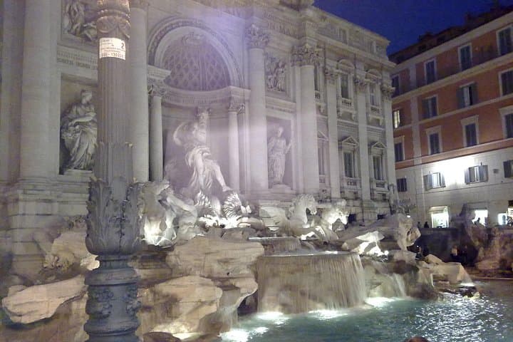 Rome Highlights Private Day Tour by Mercedes Minivan