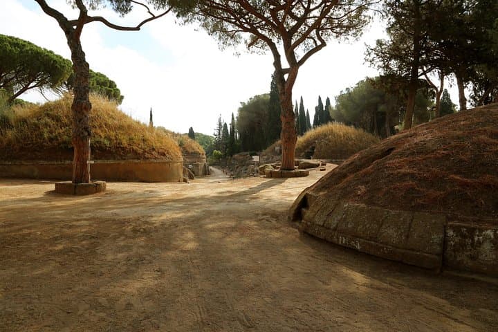 Etruscan Tarquinia and Cerveteri from Rome