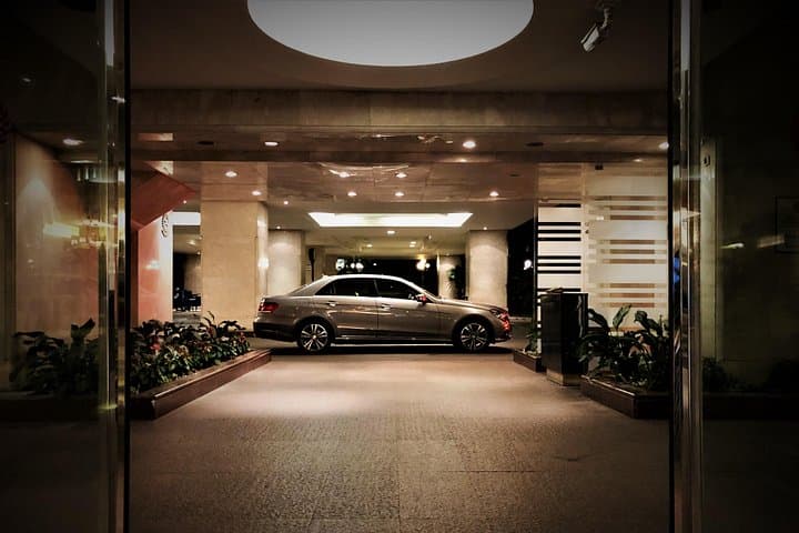 Private transfer with sedan