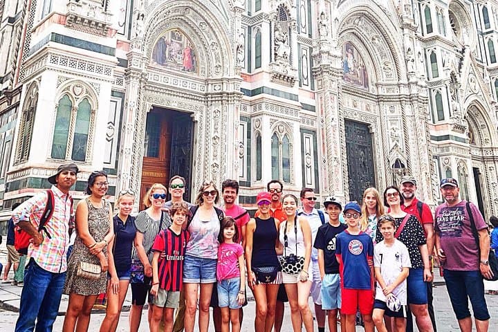 The Best tour in Florence: Renaissance & Medici Tales - guided by a STORYTELLER
