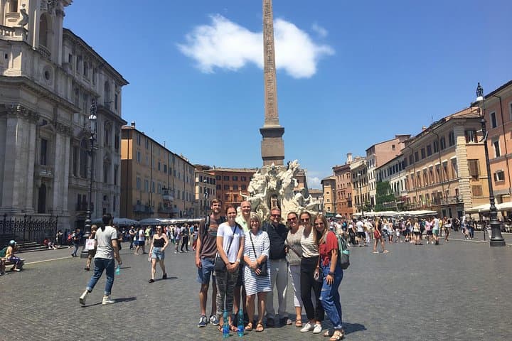 Rome Food Tour with Foodie Guide around Piazza Navona & Trevi Fountain