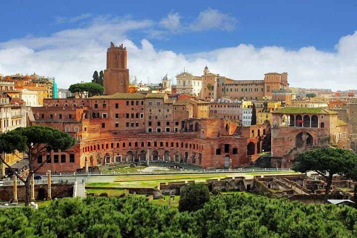 Guided Tour of the Colosseum, Roman Forum, and Palatine Hill