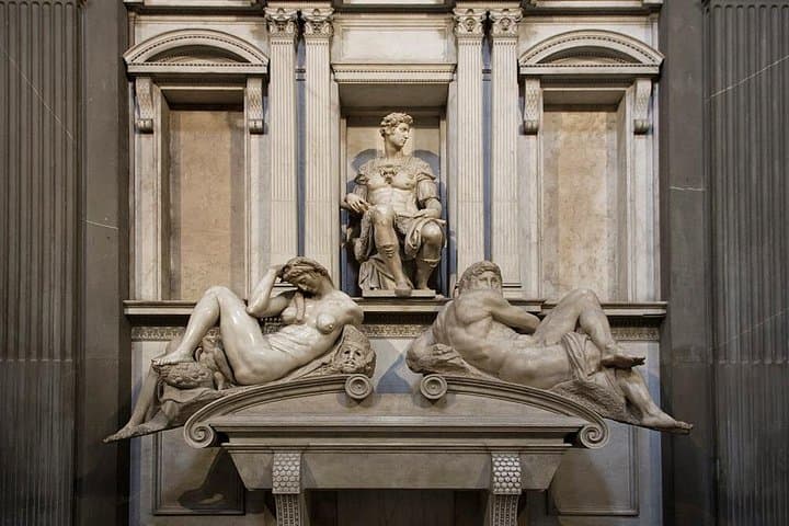 Medici Tour: history and secrets through the Family monuments - Small Group