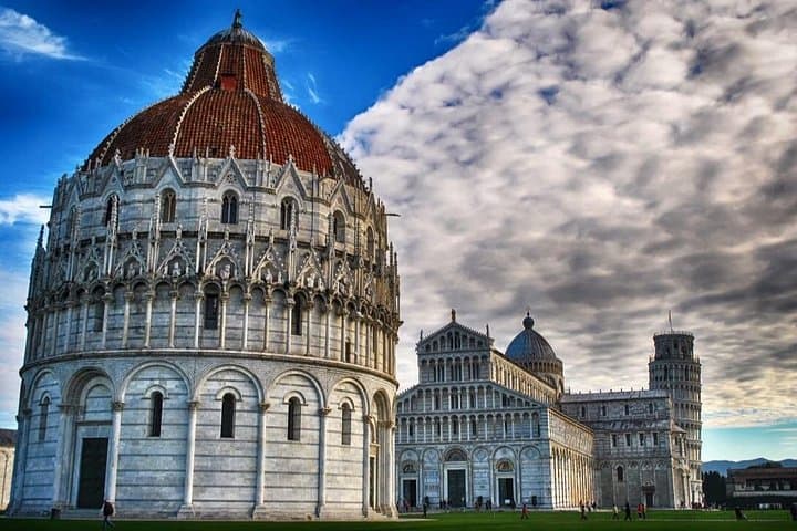 Private car trip to Florence and Pisa from the Port of Livorno (10 h)