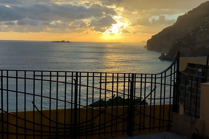 Day Trip from Rome to Pompei and Amalfi Cost (12hrs)