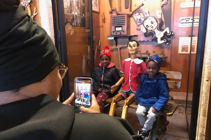 Kids & Families Tour of Rome at Night with Child-Friendly Guide Pizza & Gelato