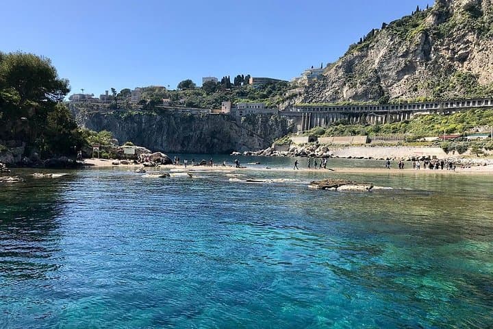 Taormina sea