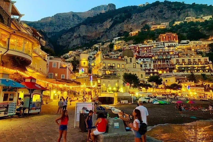 Private Night Transfer Amalfi Coast to Naples.