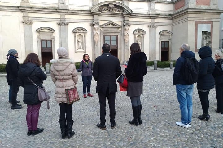 Secret Milan tour and Appetizer with its delicatessen