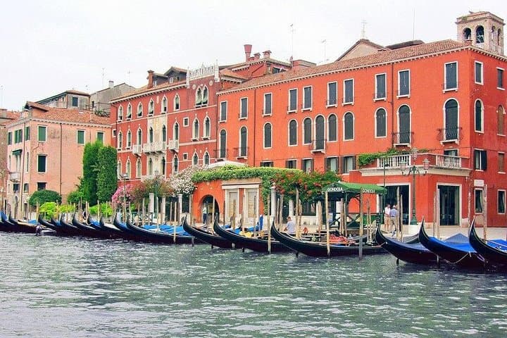Private 12-hours Tour to Venice from Milan with Hotel Pick-Up and drop off