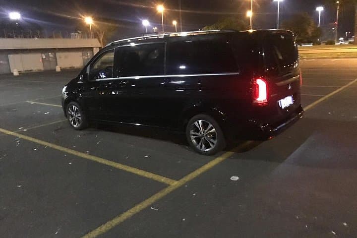 Cab from Fiumicino airport to Rome