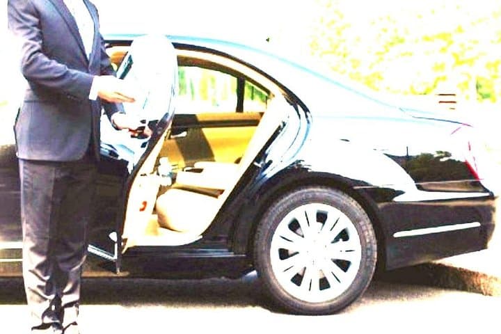Private transfer from Amalfi to Naples