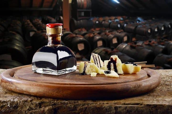 Balsamic Vinegar Experience with Private Transfer