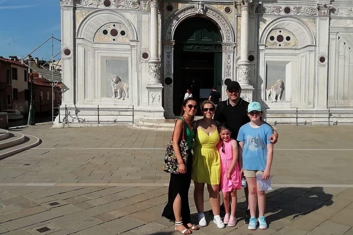 Guided Sightseeing Tour of Venice Highlights for Kids & Families