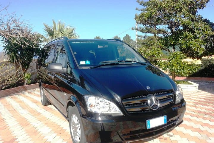 Mercedes Benz Vito 1-8 pax