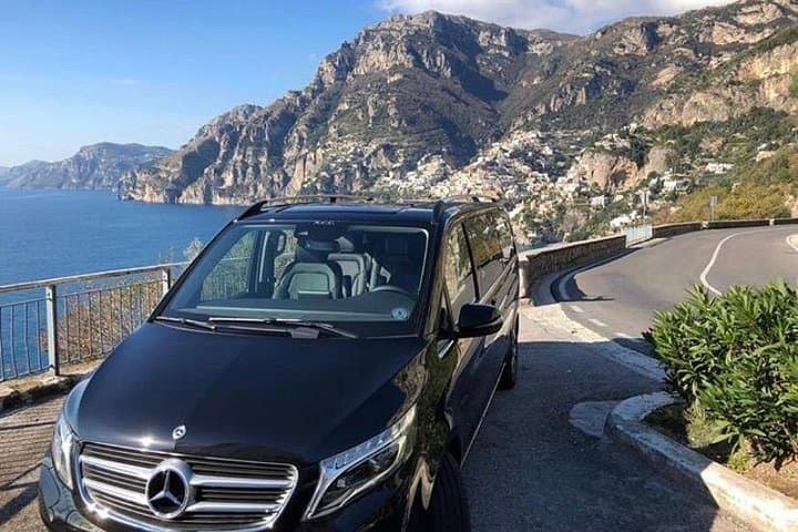 Private Tour of Pompeii and the Amalfi Coast from Sorrento or Naples