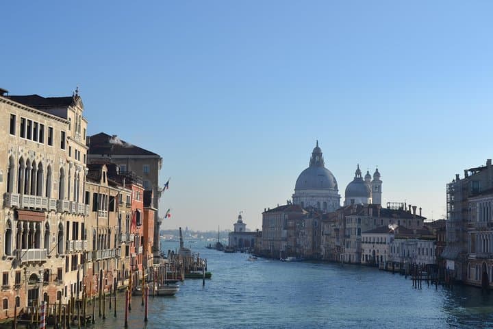 Secret Street Food Tour of Venice in 2.5 hours