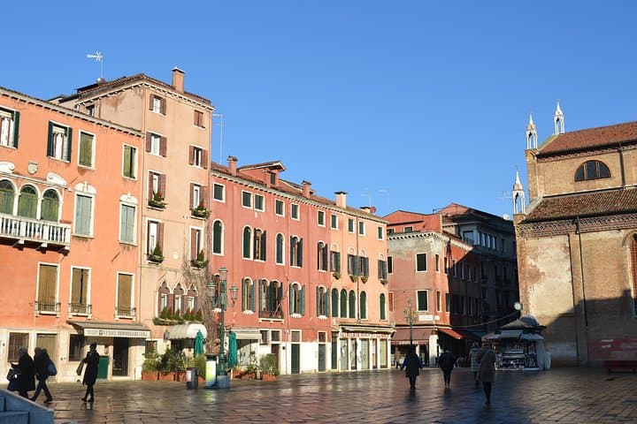 Secret Street Food Tour of Venice in 2.5 hours