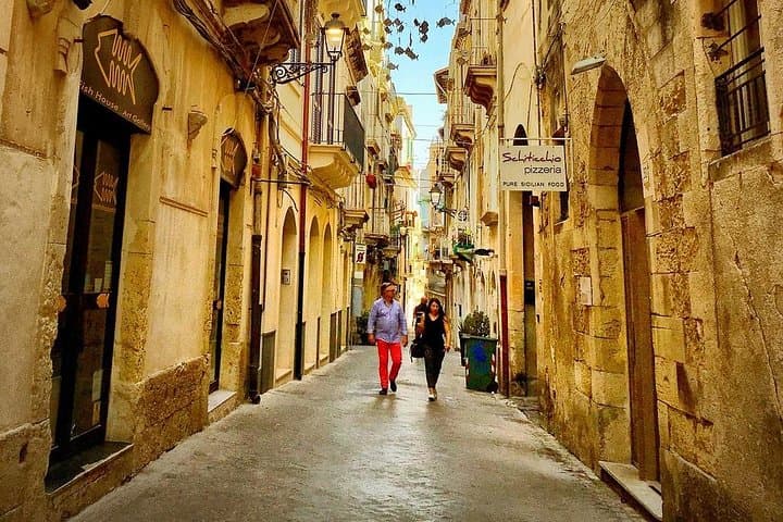 Noto, Siracusa and Ortigia (private driver with Luxury mercedes)