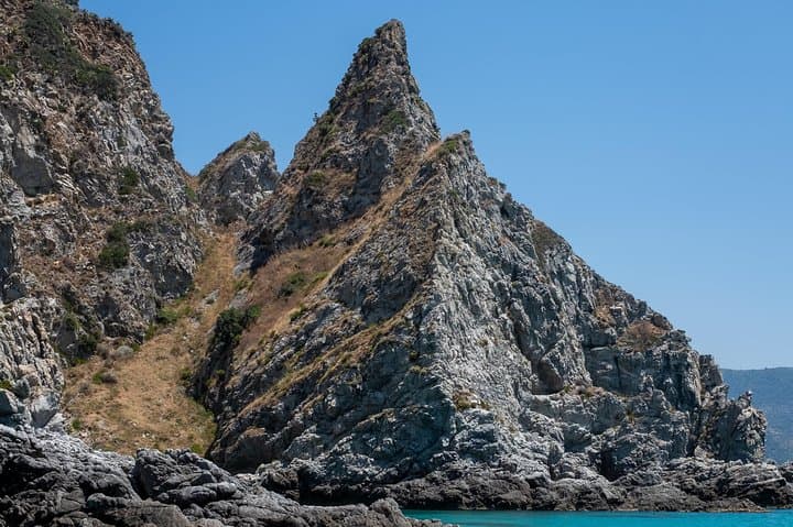 By boat between the sea and the most beautiful beaches! Capo Vaticano - Tropea - Briatico