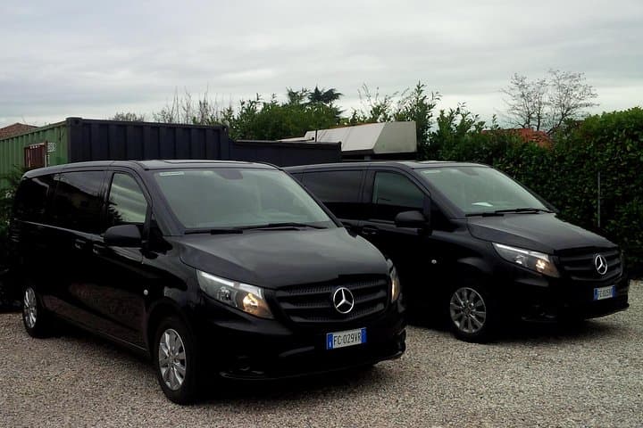 Private transfer from hotel in Venice To VCE airport