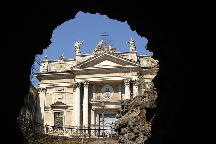 Roman amphitheater