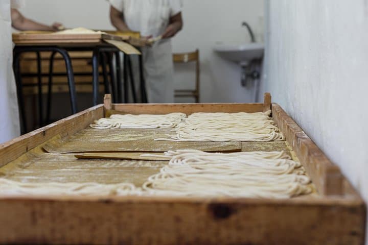 Private pasta-making class at a local's home with tasting in Lecce