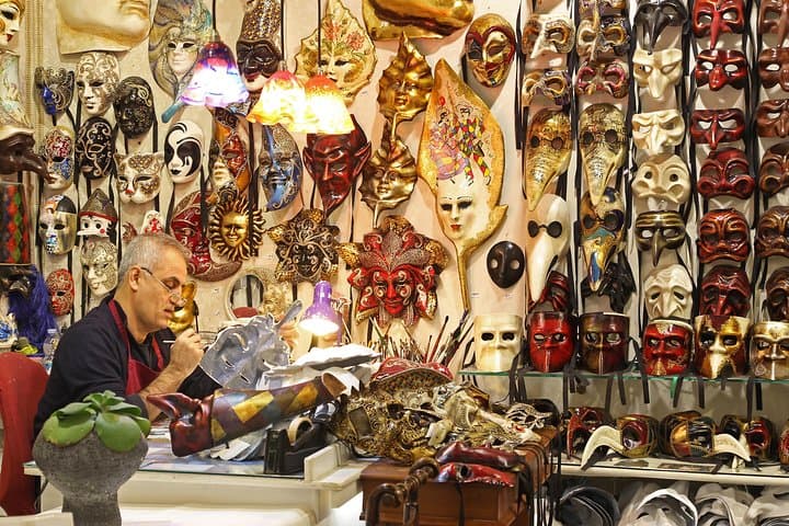 Craftsman of the Carnival Masks