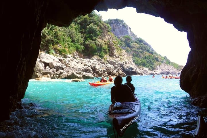 Runghetiello Grotto - Amalfi Kayak Tours