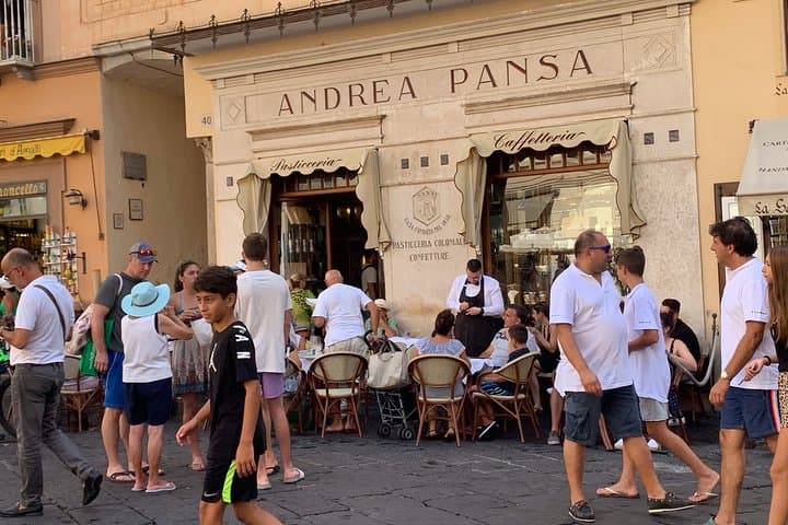 Transfer. From Naples to Sorrento/or Positano & Vice versa