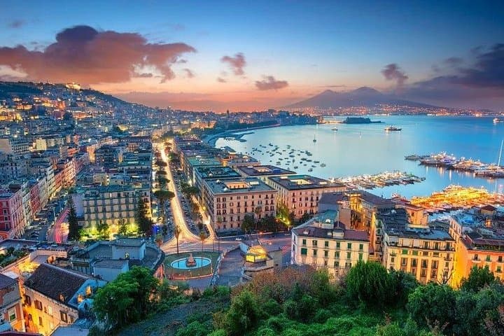 Transfer from Naples to Sorrento with stop in Pompeii