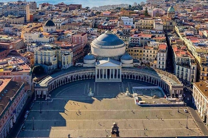 Transfer from Naples to Sorrento with stop in Pompeii