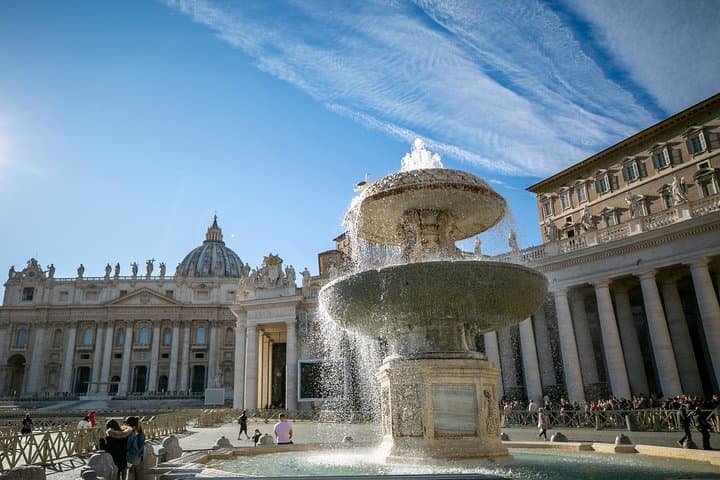 Vatican Treasure Hunt with Guided Tour for Families with Kids