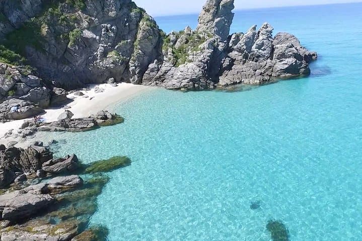 Tropea: Rental New Boat 2025. 4 hours of pure fun - 7 seats