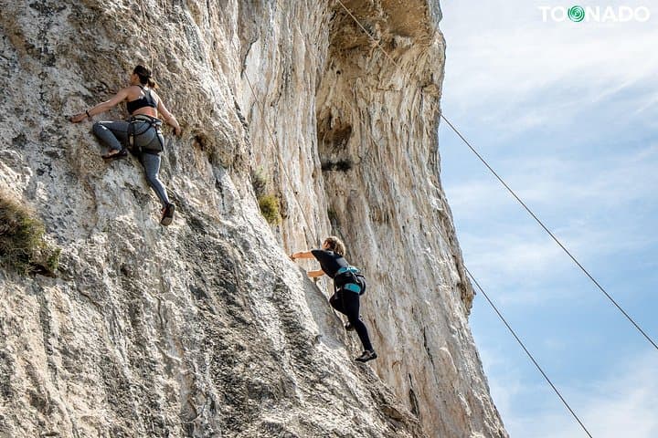 Climbing Experience - The path of the Gods